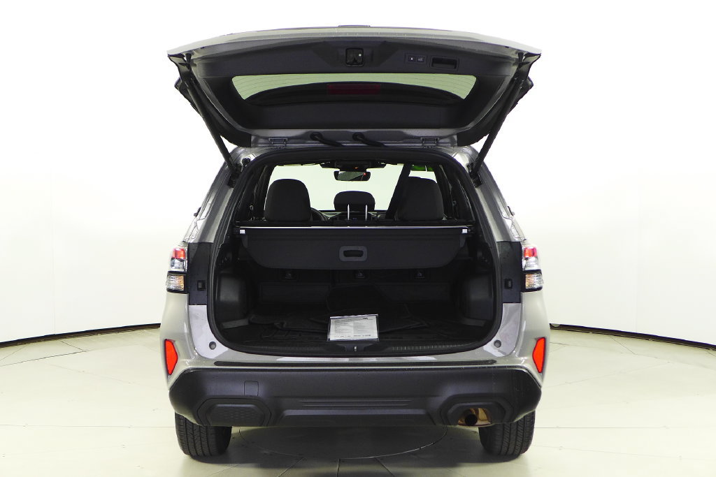 Certified 2025 Subaru Forester Premium w/ Convenience Package #1 AWD/4WD image 10