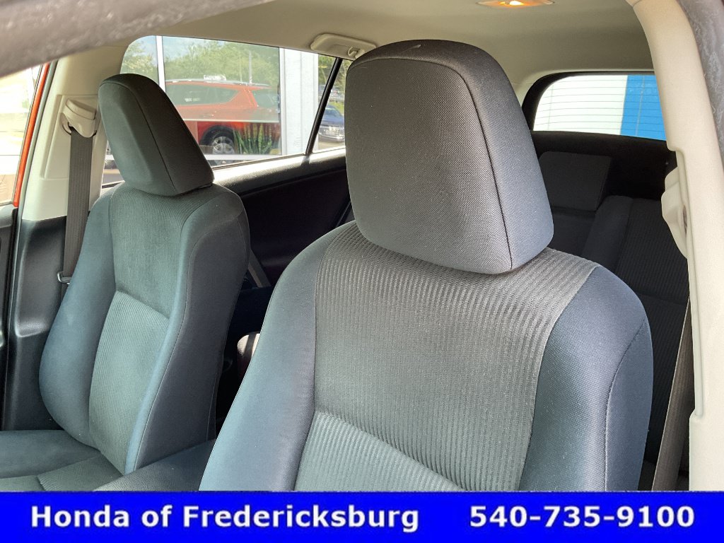 Used 2015 Toyota RAV4 LE AWD/4WD image 27