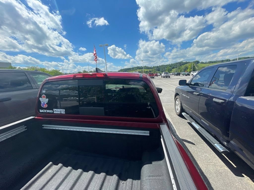 Used 2024 Nissan Frontier Pro-X w/ Pro Convenience Package RWD image 19