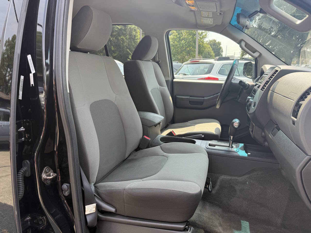 Used 2014 Nissan Xterra X image 14