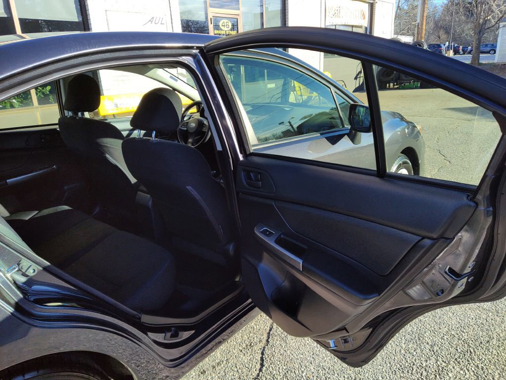 Used 2015 Subaru Impreza 2.0i image 16