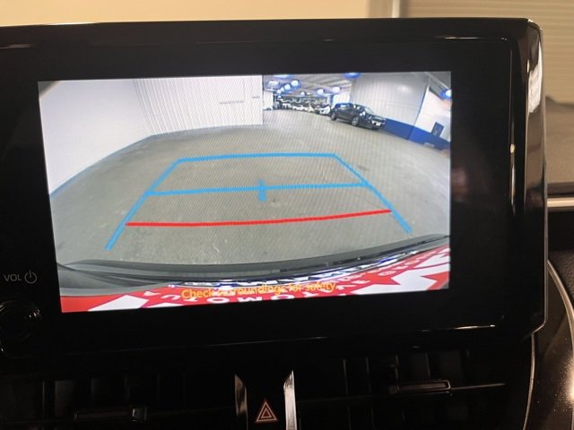 Used 2023 Toyota Corolla LE image 27