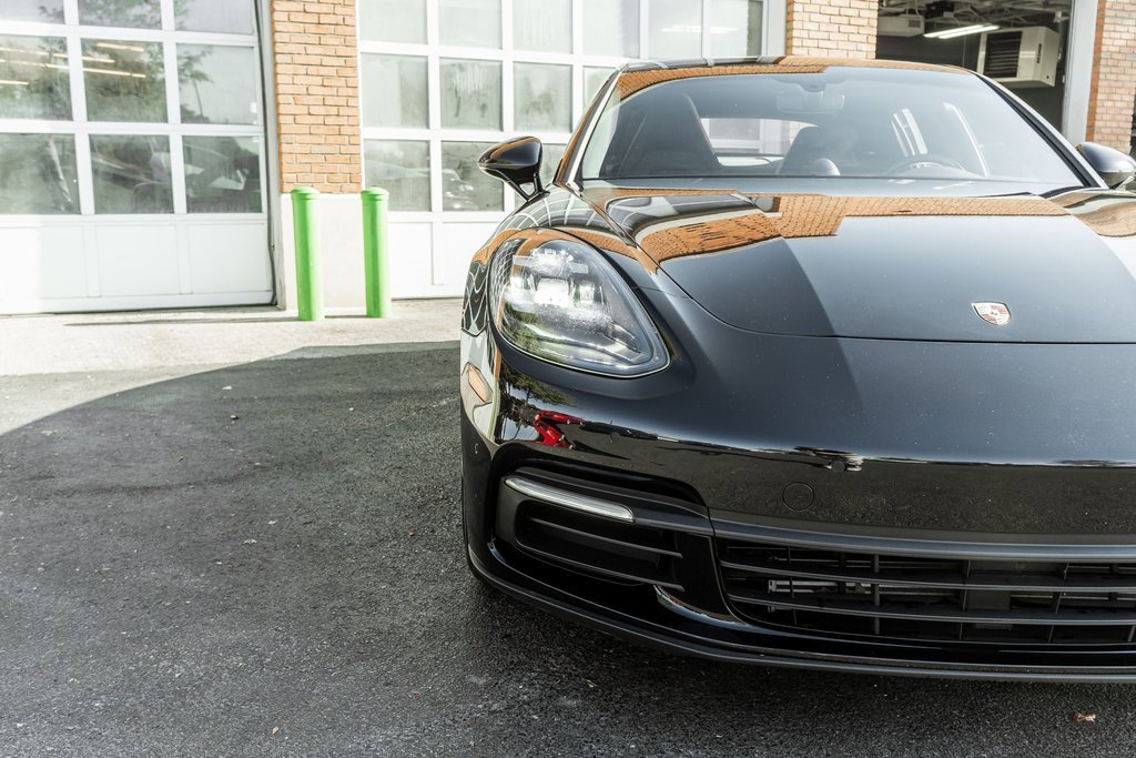 Used 2018 Porsche Panamera 4 image 31