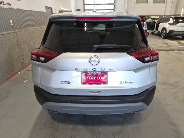 Certified 2023 Nissan Rogue SV AWD/4WD image 4