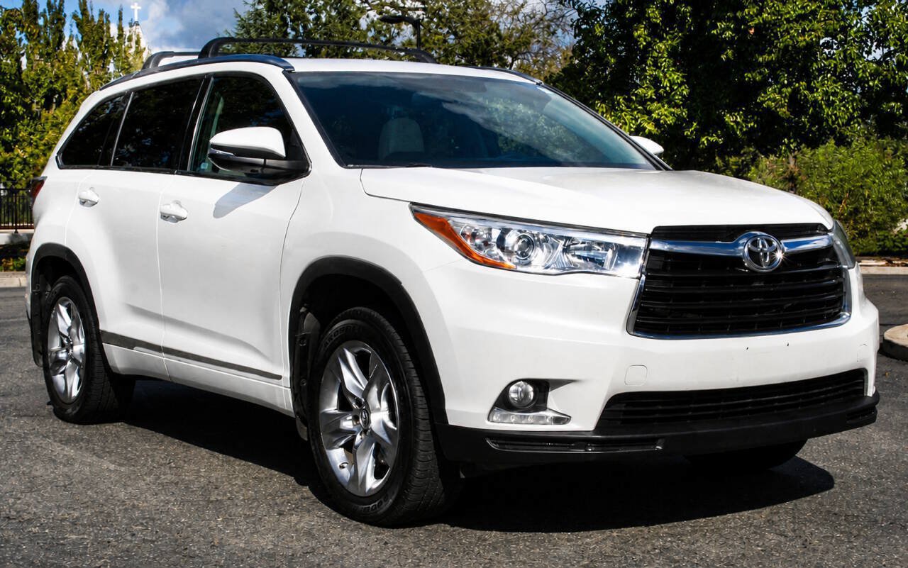 Used 2016 Toyota Highlander Limited AWD/4WD image 1