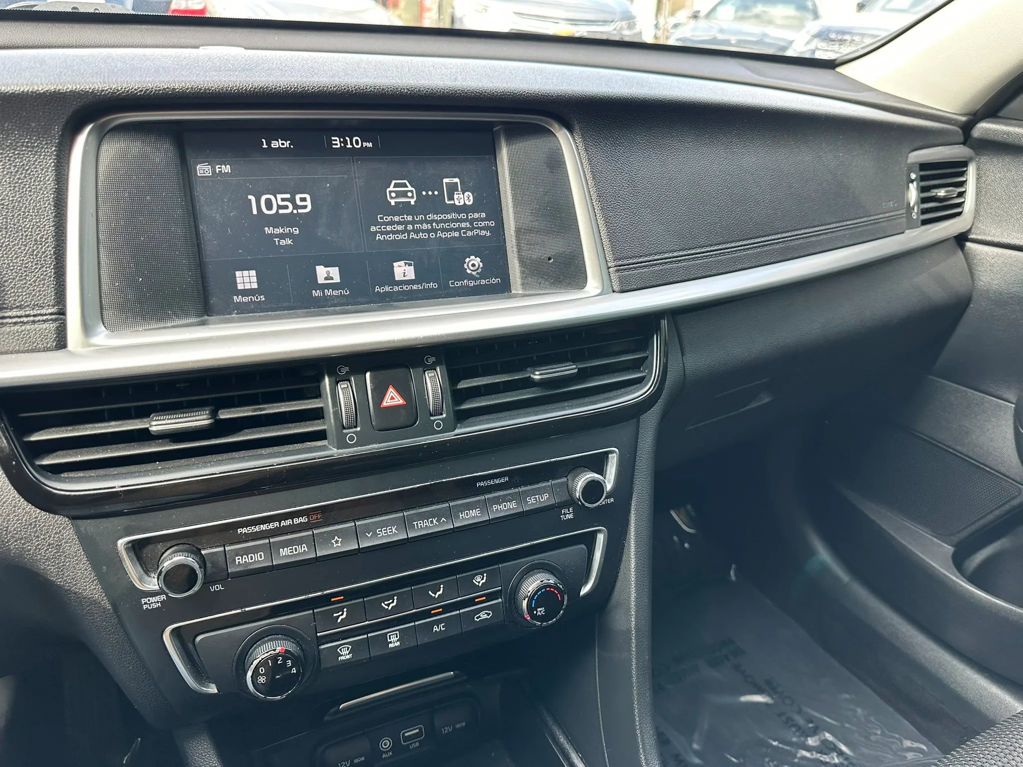 Used 2019 Kia Optima LX image 25