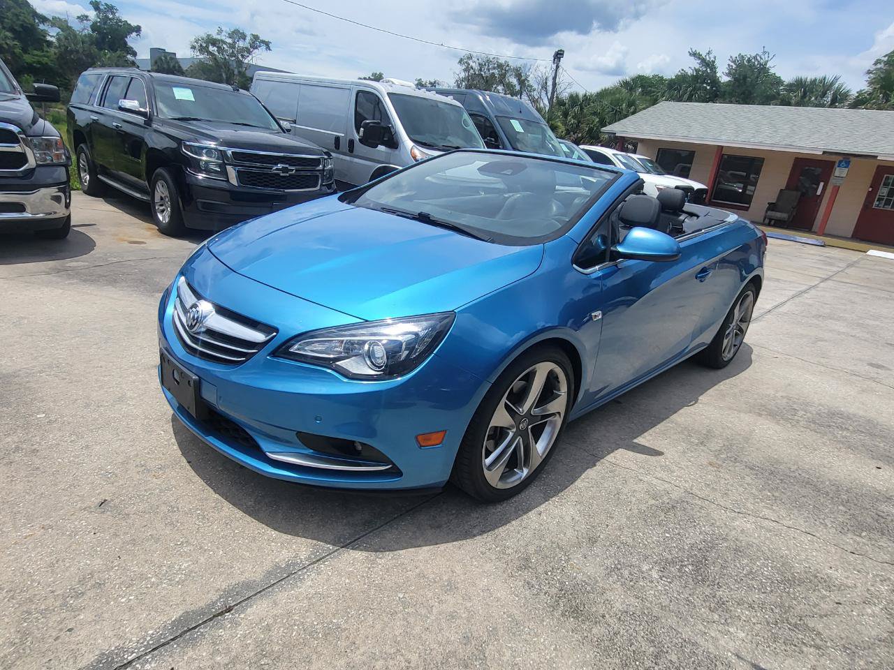 Used 2017 Buick Cascada Sport Touring FWD image 43