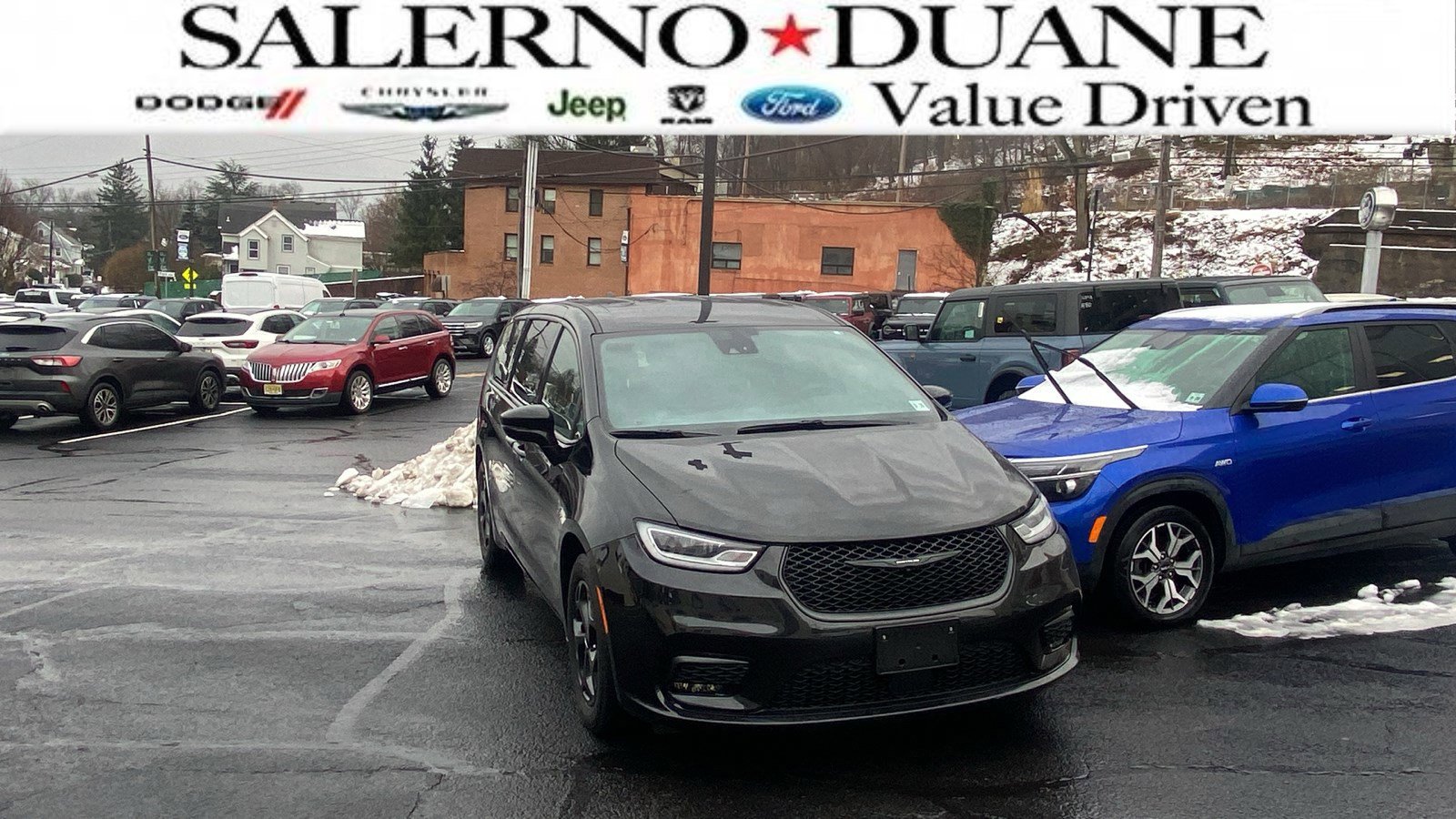 Used 2022 Chrysler Pacifica Touring-L w/ S Appearance Package