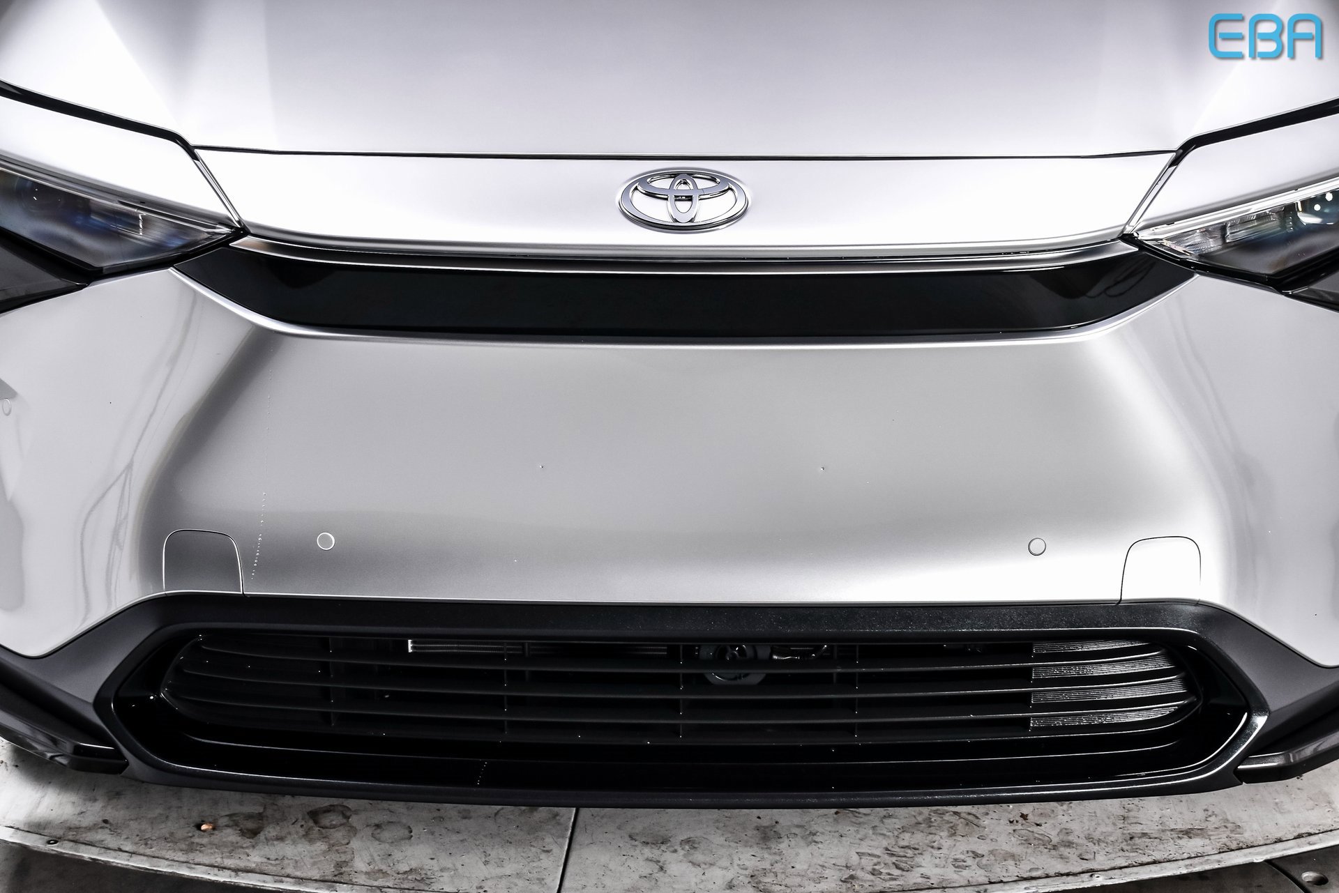 Used 2024 Toyota bZ4X XLE w/ Weather Package image 9