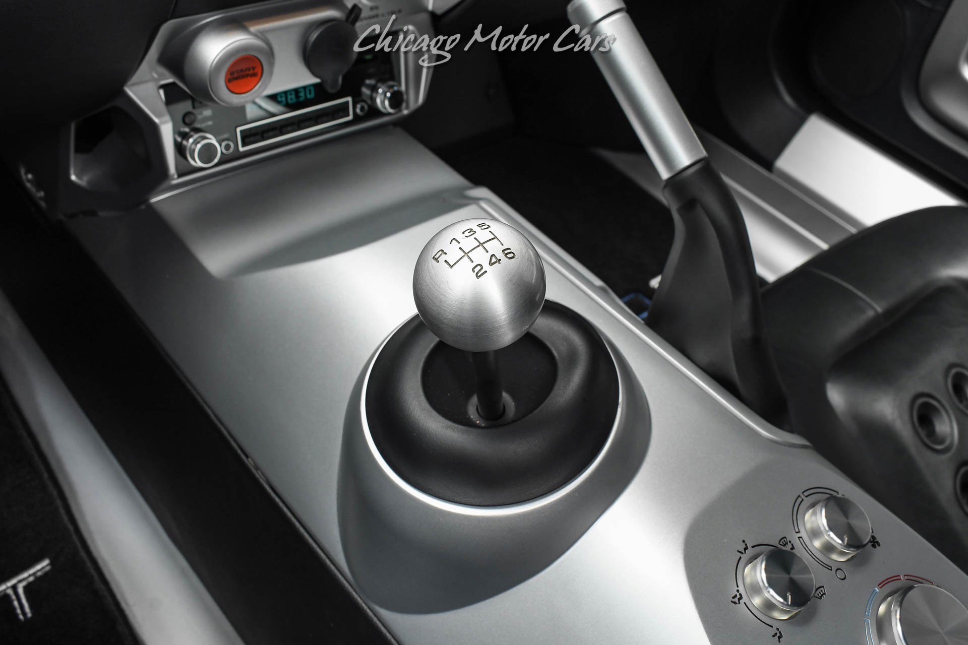 Used 2005 Ford GT image 15