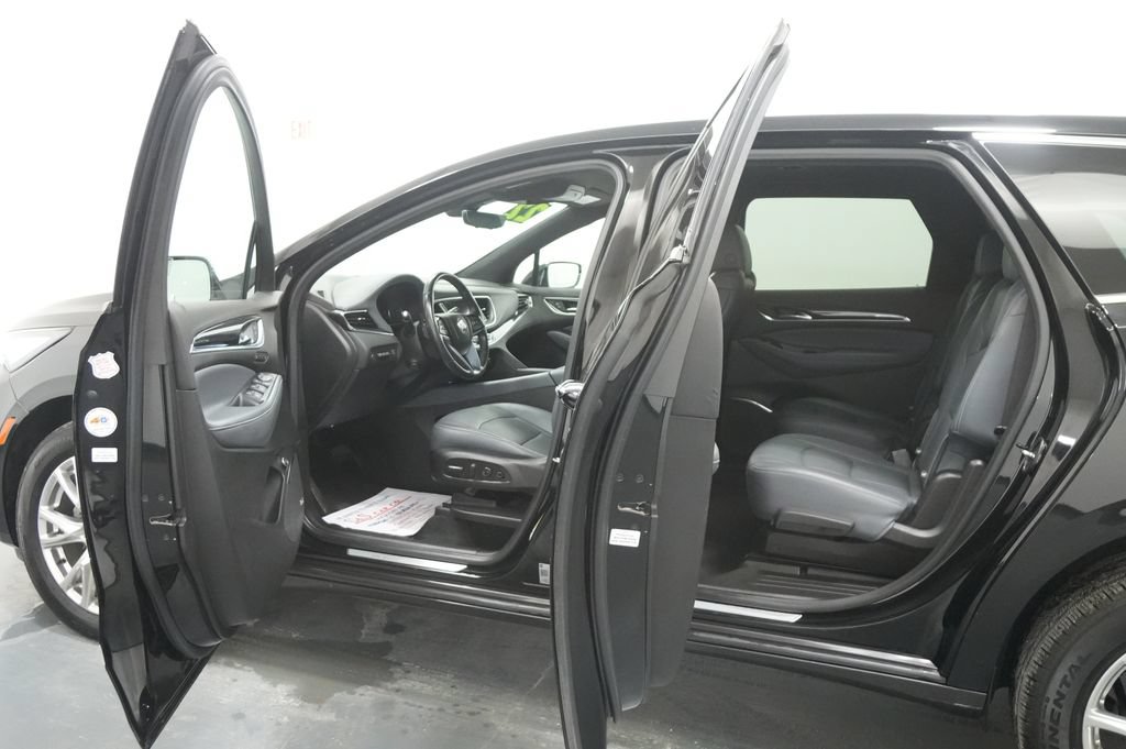 Used 2022 Buick Enclave Premium AWD/4WD image 20