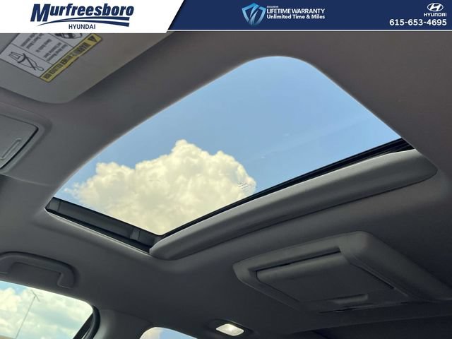 Used 2016 Honda Pilot Elite image 14