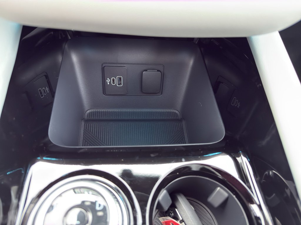 New 2026 Ford Explorer Platinum w/ LUX Leather Package image 21