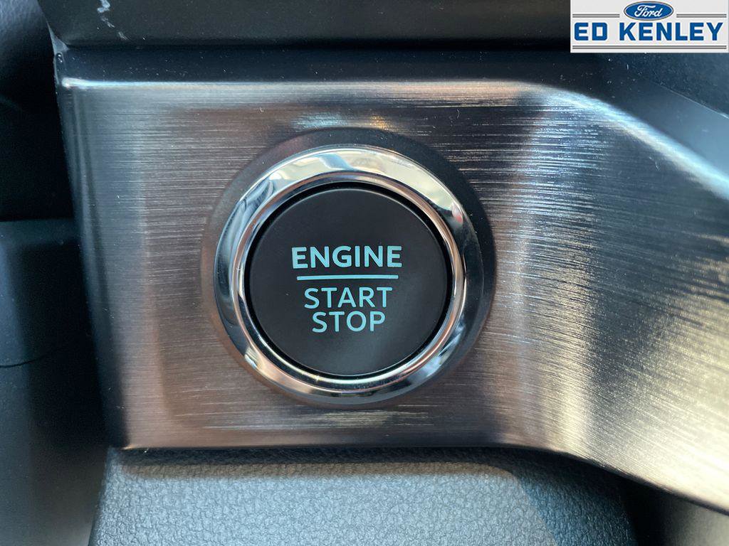 New 2026 Ford F350 Lariat image 12