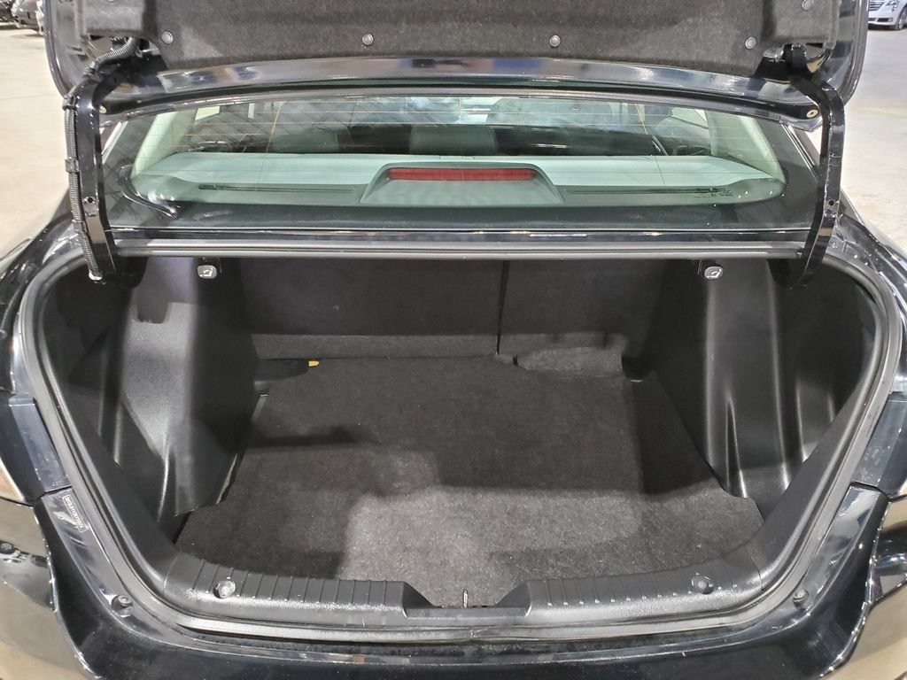 Used 2019 Toyota Yaris LE FWD image 38