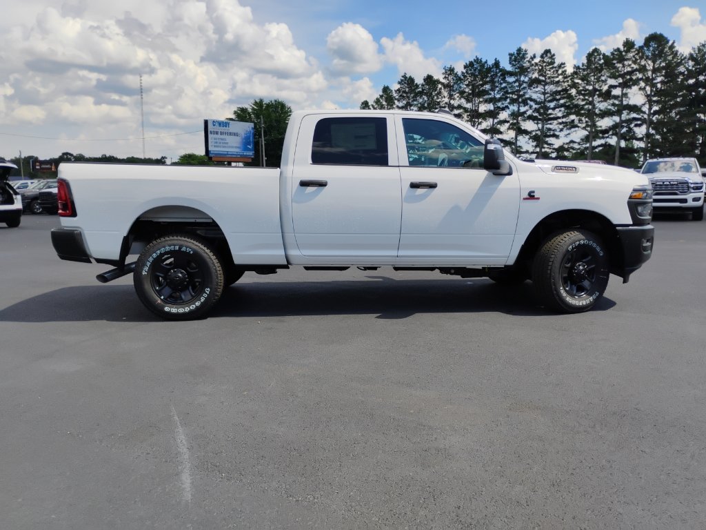 New 2026 RAM 2500 Tradesman AWD/4WD image 4