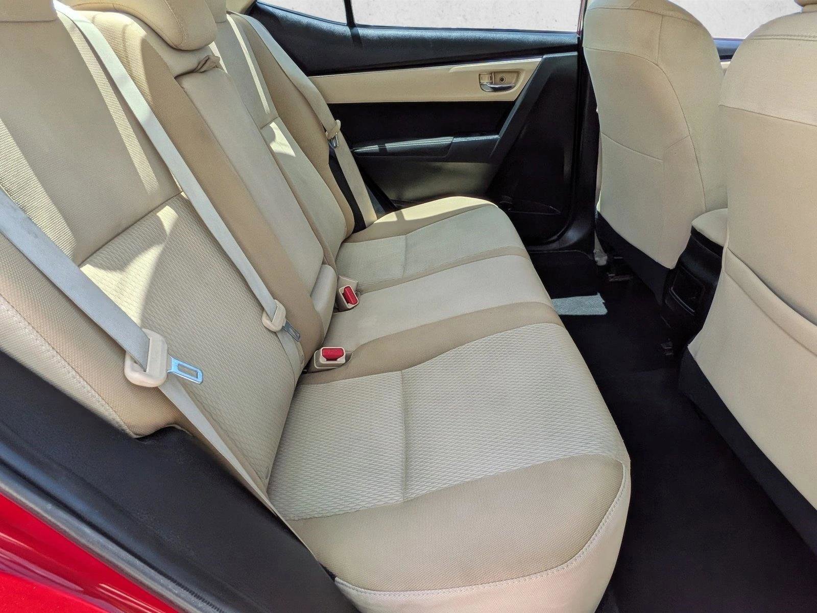 Used 2019 Toyota Corolla LE FWD image 18