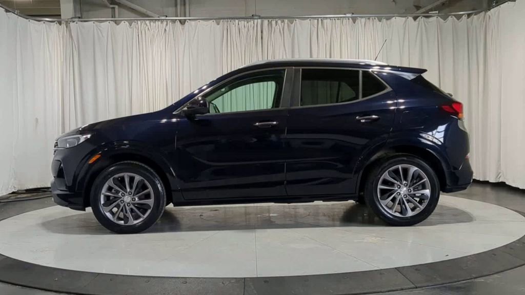 Used 2020 Buick Encore GX Select w/ Sport Touring Package AWD/4WD image 6