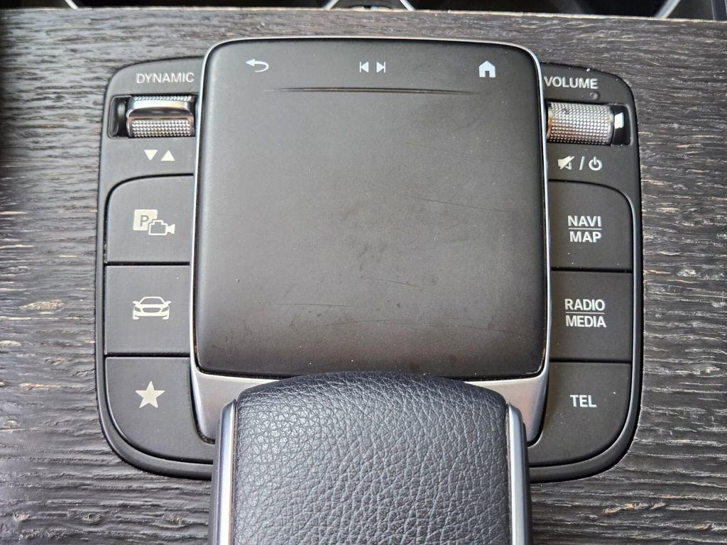 Used 2021 Mercedes-Benz GLE 350 4MATIC w/ Premium Package image 28