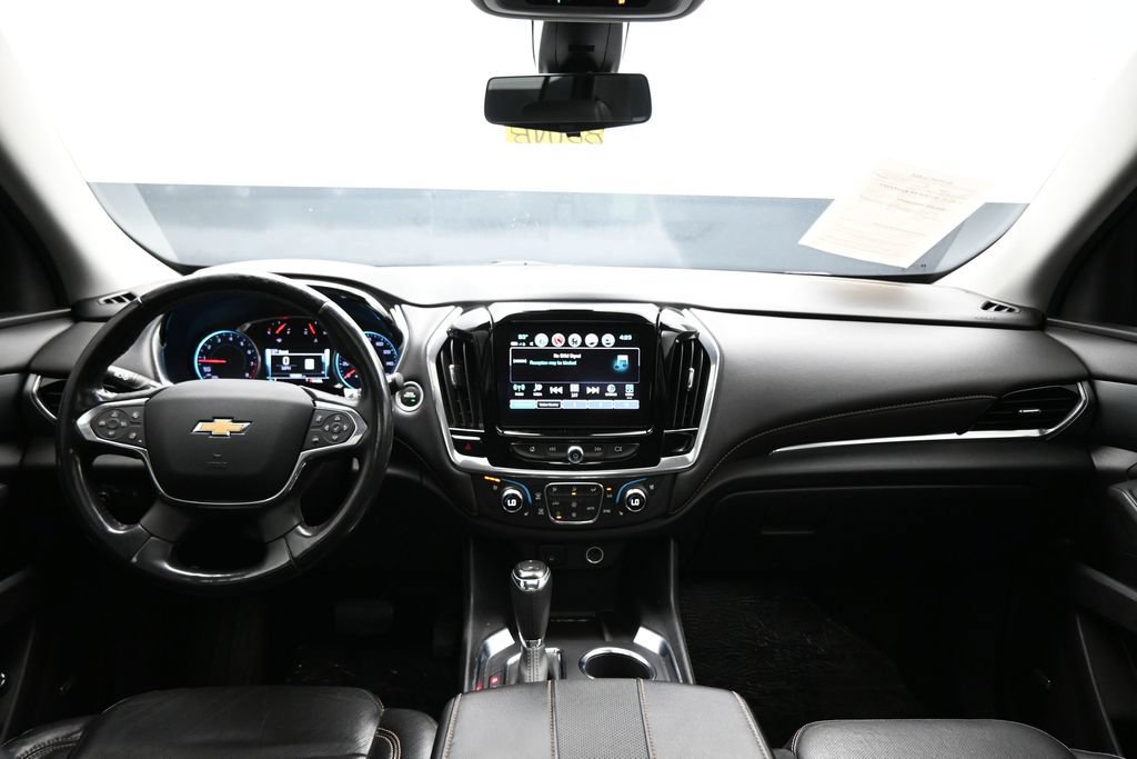 Used 2019 Chevrolet Traverse Premier w/ Redline Edition FWD image 14