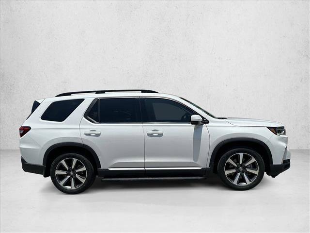 Used 2024 Honda Pilot Elite image 4