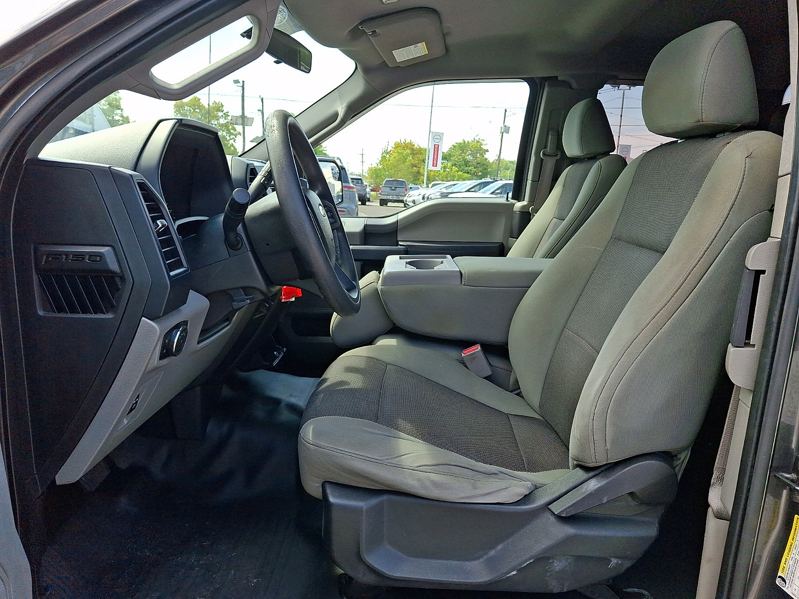 Used 2016 Ford F150 XL w/ Equipment Group 101A Mid AWD/4WD image 11