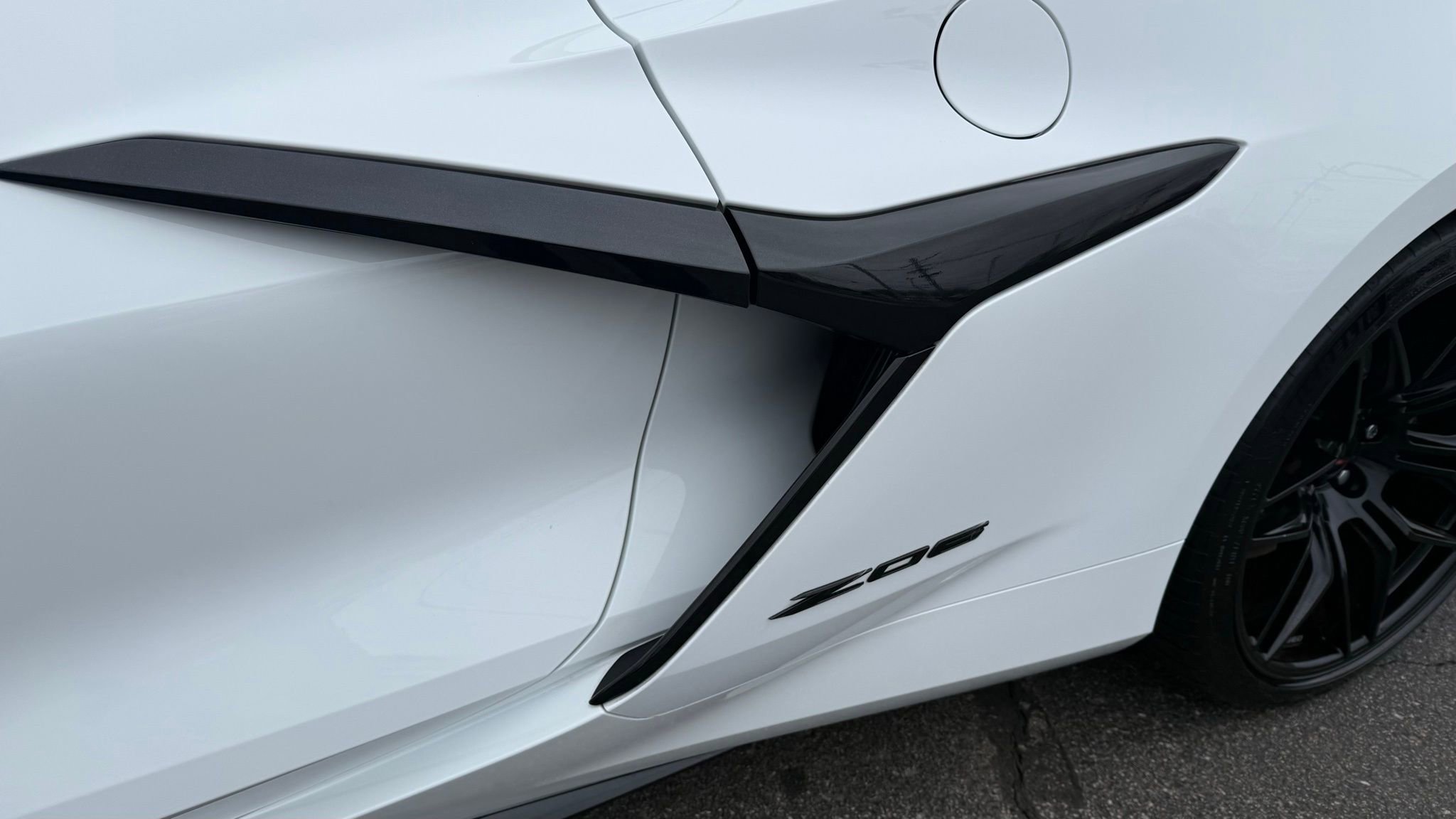 Used 2024 Chevrolet Corvette Z06 image 33