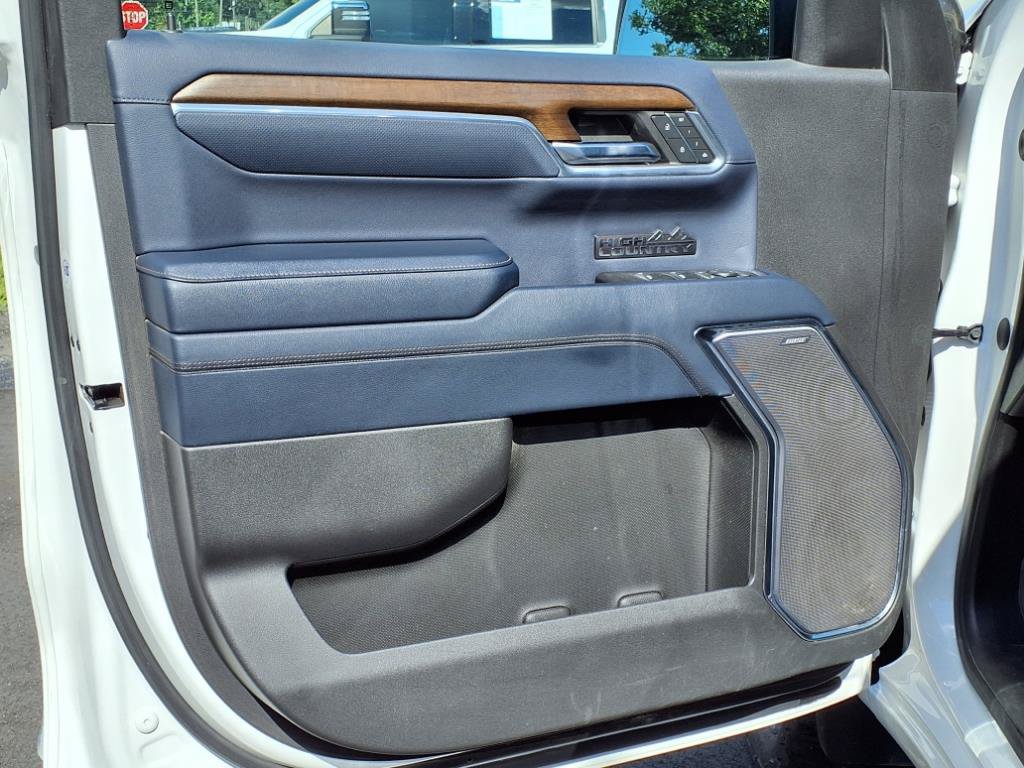 Certified 2024 Chevrolet Silverado 1500 High Country w/ Technology Package AWD/4WD image 14