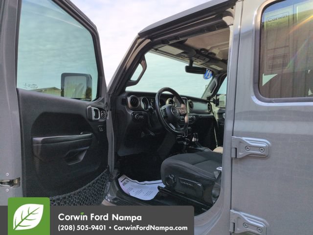 Used 2021 Jeep Wrangler Unlimited Sport AWD/4WD image 9