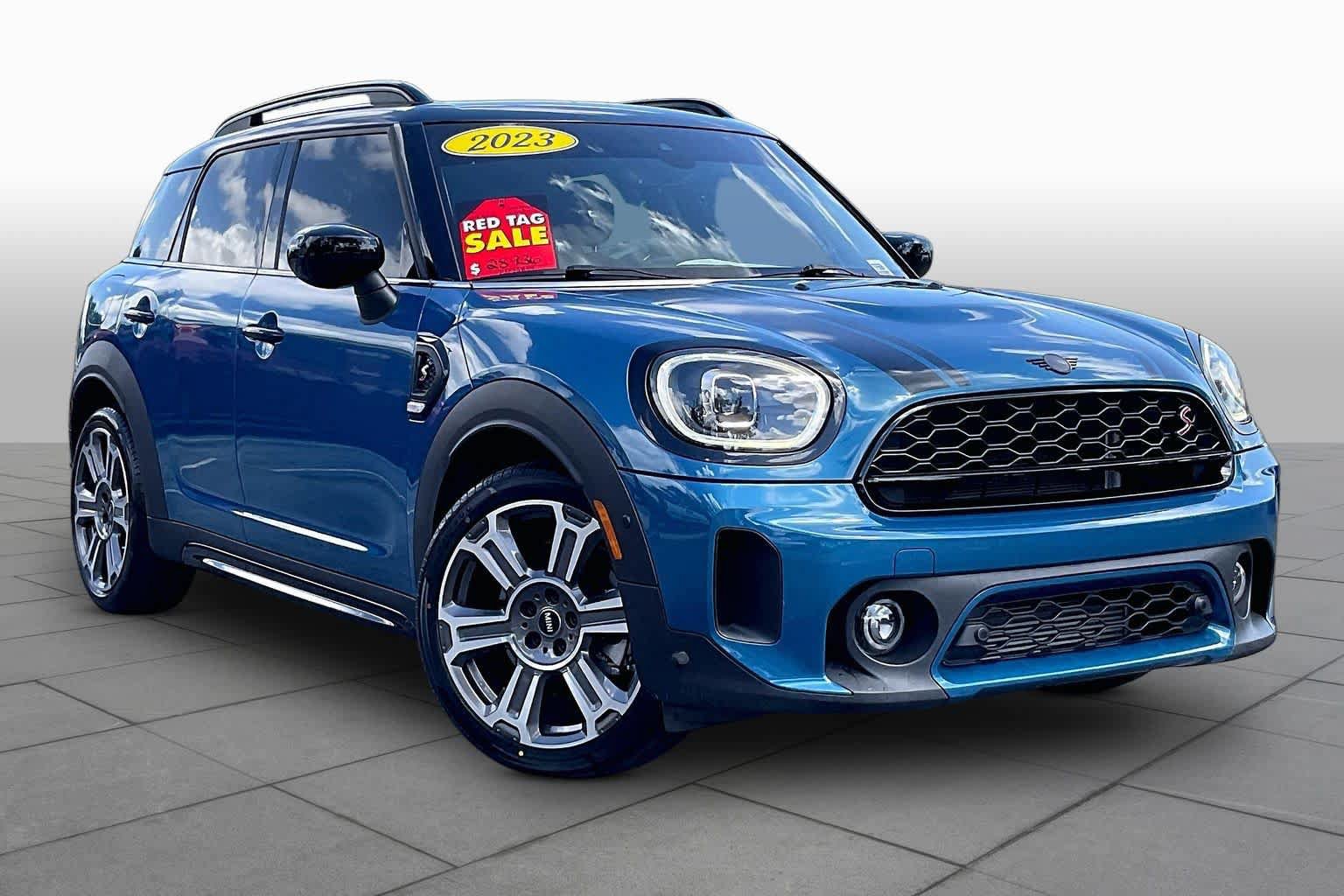 Used 2023 MINI Cooper Countryman S FWD image 3