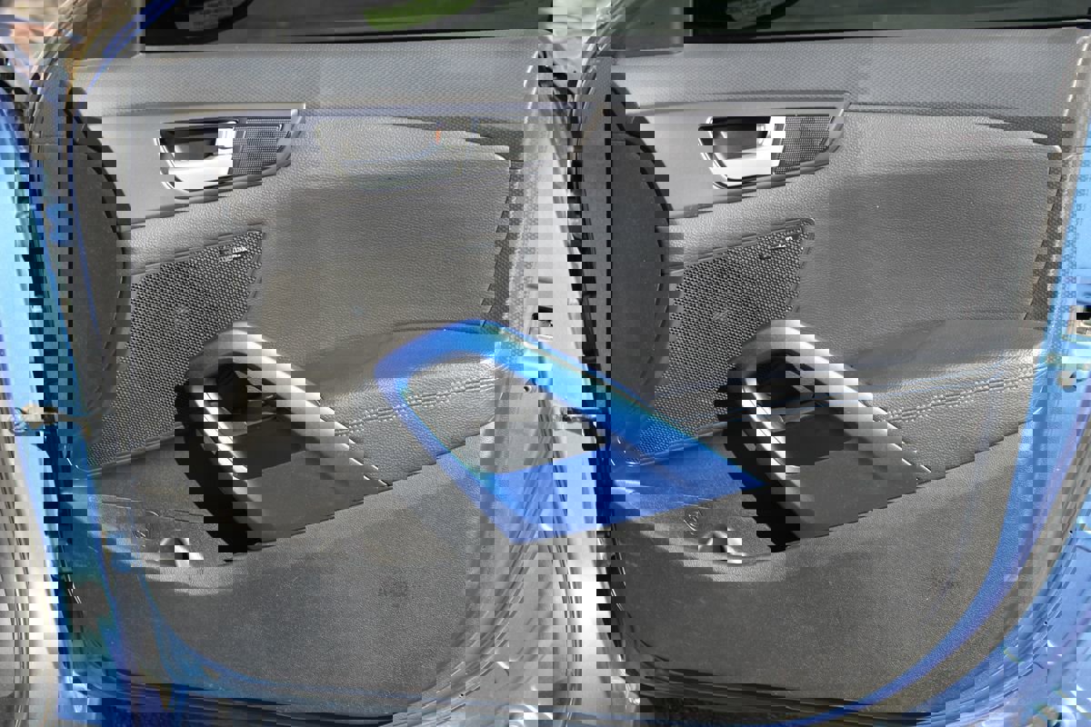 Used 2016 Hyundai Veloster Rally Edition image 18