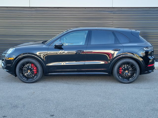New 2026 Porsche Cayenne GTS AWD/4WD image 2