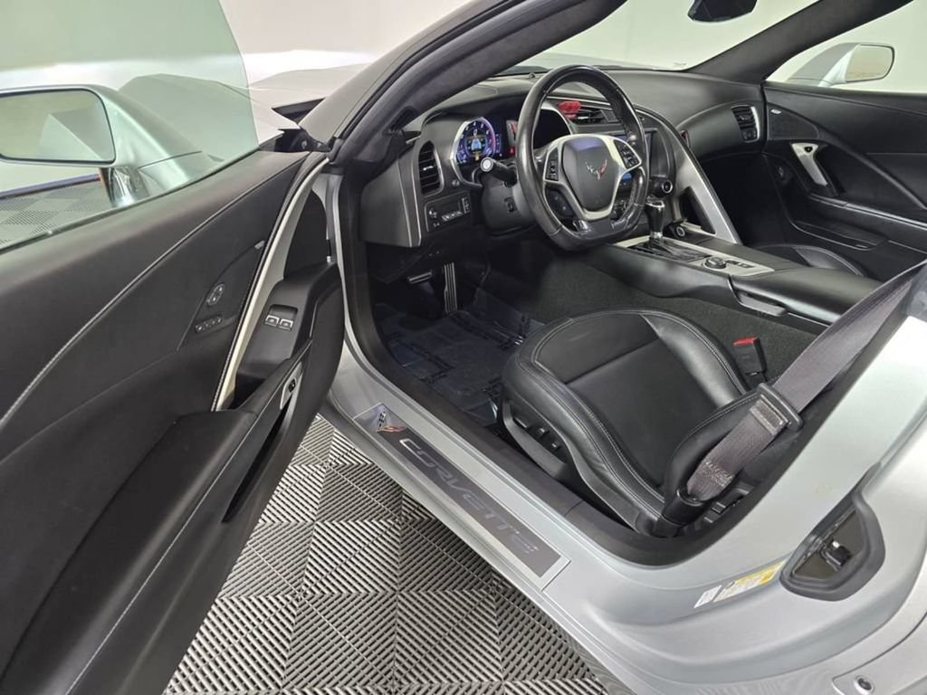 Used 2017 Chevrolet Corvette Stingray Convertible w/ 3LT Preferred Equipment Group RWD image 23
