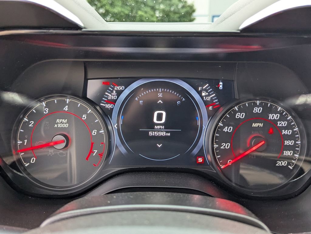 Used 2021 Chevrolet Camaro SS RWD image 11