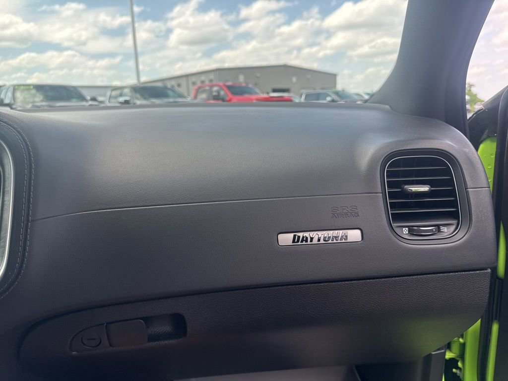 Used 2023 Dodge Charger Scat Pack w/ Daytona Edition Group image 17