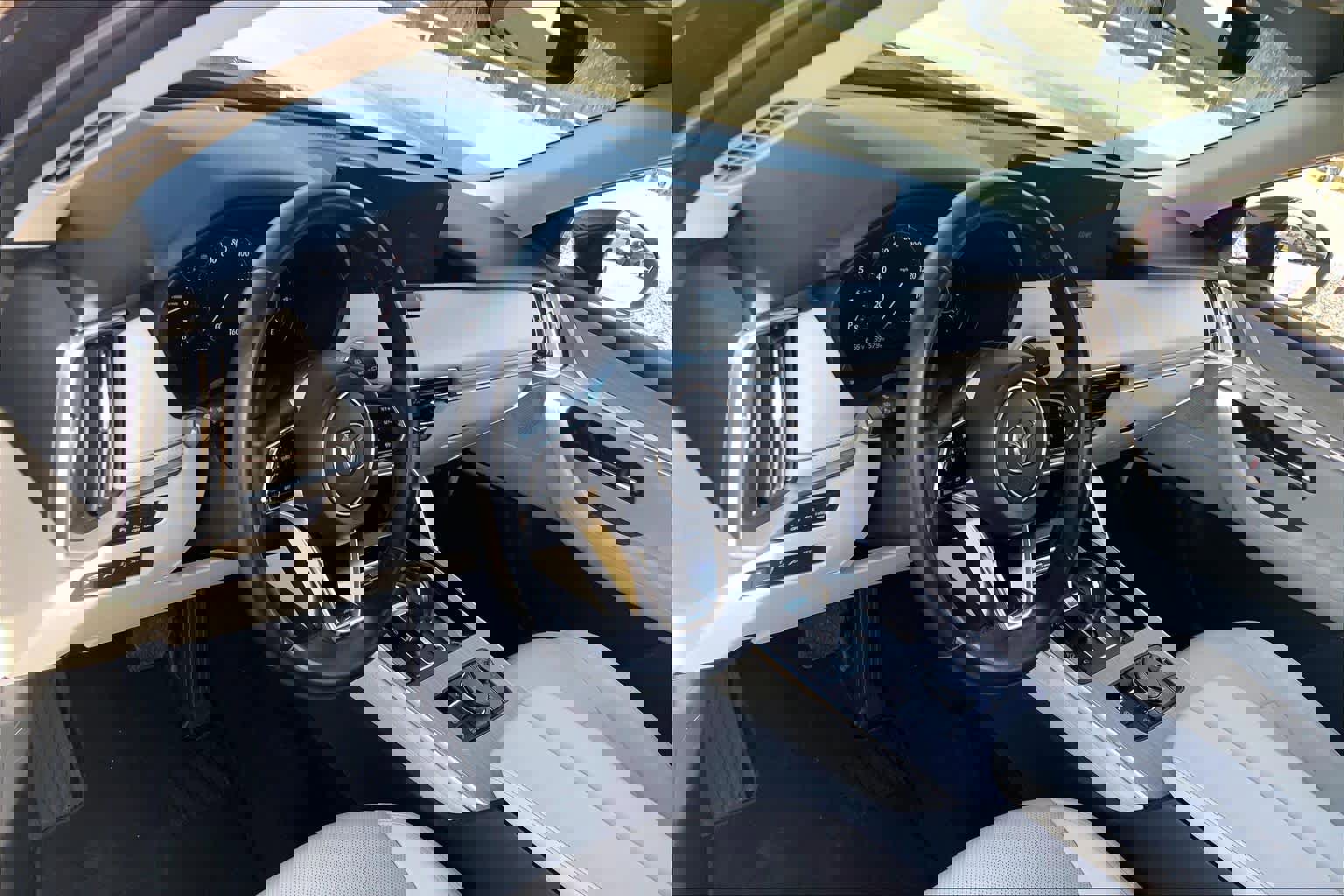 Used 2024 MAZDA CX-90 3.3 Turbo S w/ Premium Package image 18