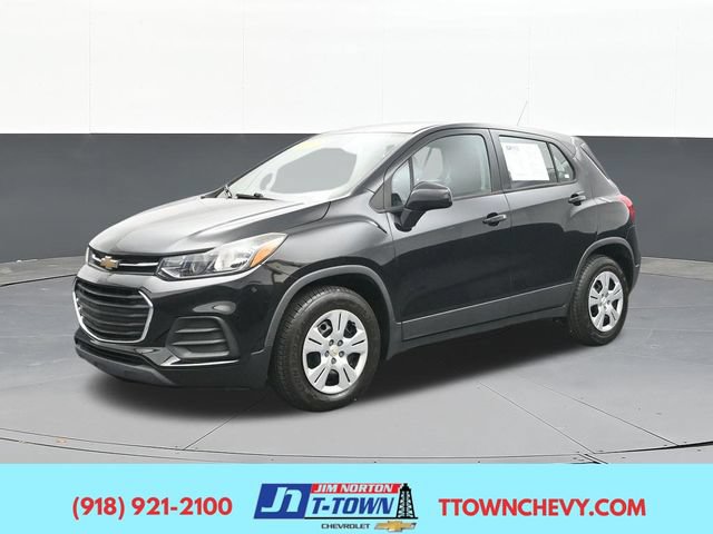 Used 2017 Chevrolet Trax LS FWD image 4