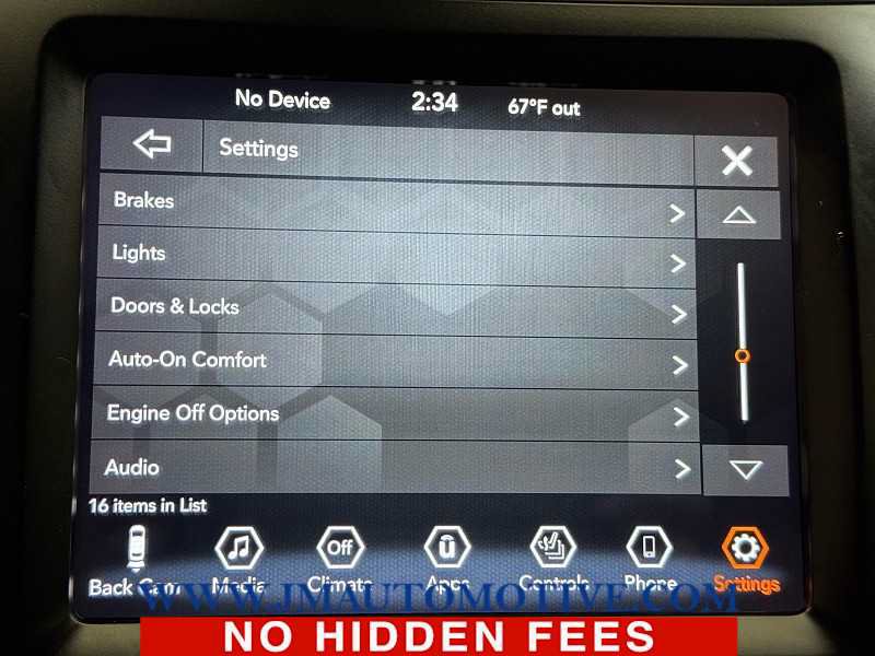 Used 2021 Jeep Cherokee Latitude Lux 80th Anniv w/ Quick Order Package 26U 80TH FWD image 31