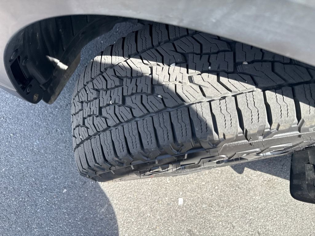 Used 2025 MAZDA CX-50 Meridian Edition w/ Apex Package AWD/4WD image 27