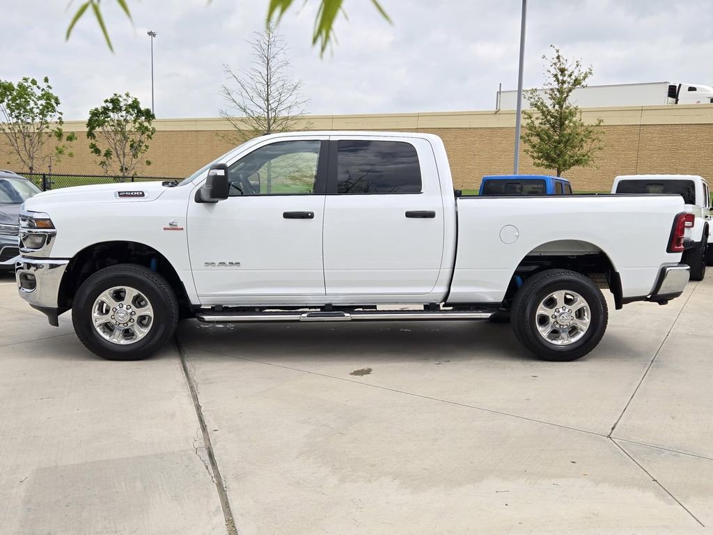 Used 2025 RAM 2500 Big Horn AWD/4WD image 3
