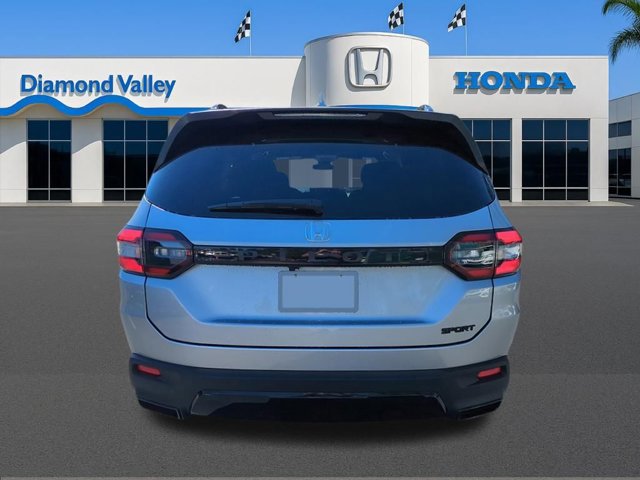 New 2026 Honda Pilot Sport image 4