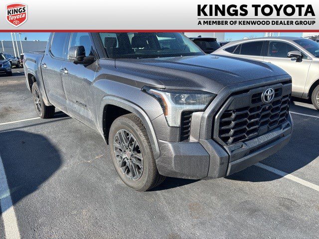 Used 2023 Toyota Tundra SR5 image 1