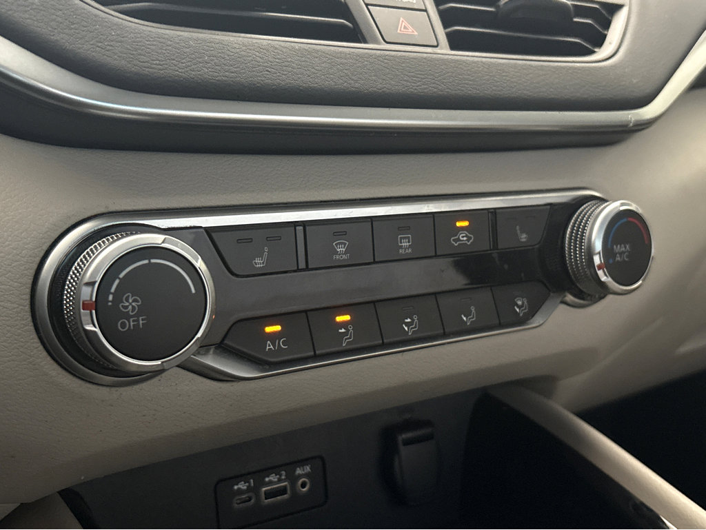 Used 2021 Nissan Altima 2.5 SV w/ SV Premium Package image 7