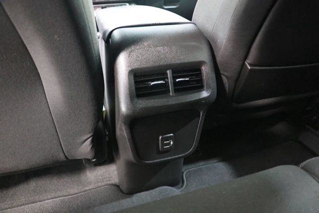 Used 2024 GMC Terrain SLE w/ Driver Convenience Package AWD/4WD image 33