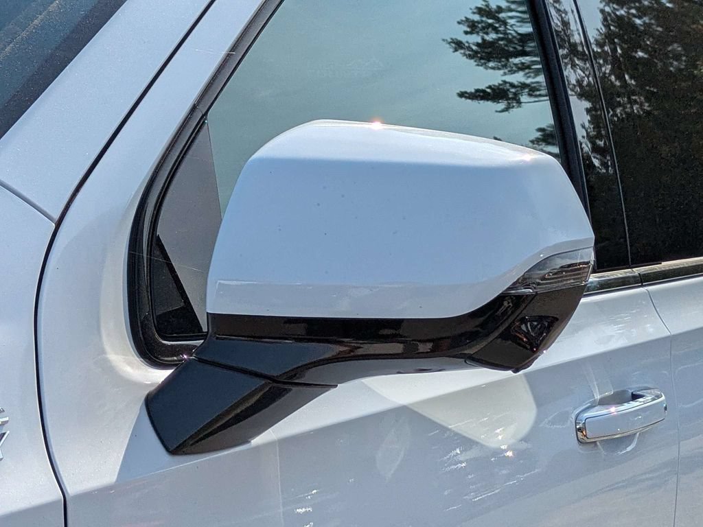 New 2026 Chevrolet Suburban High Country w/ Sun And Tow Package AWD/4WD image 11