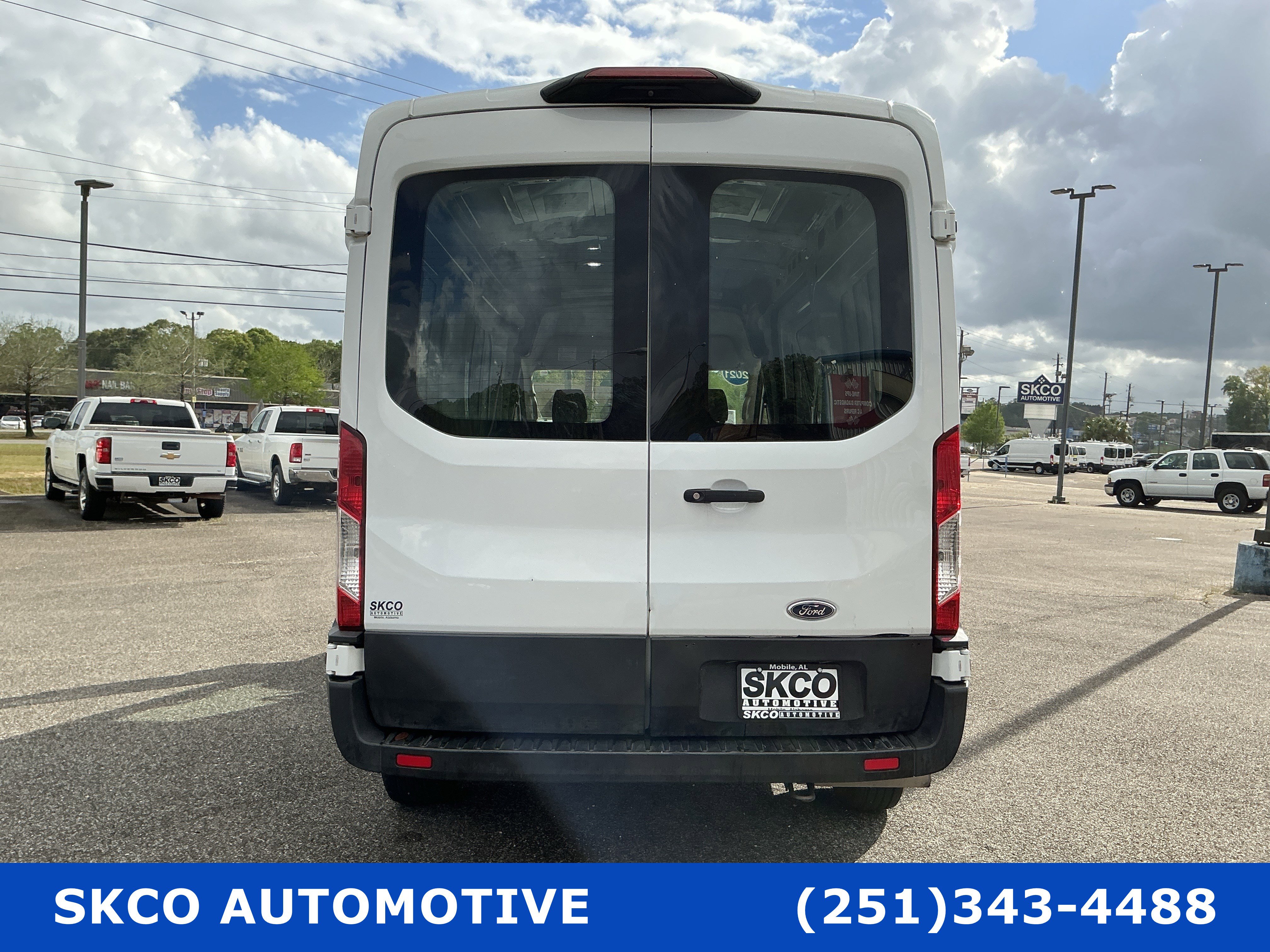 Used 2021 Ford Transit 250 Medium Roof image 32