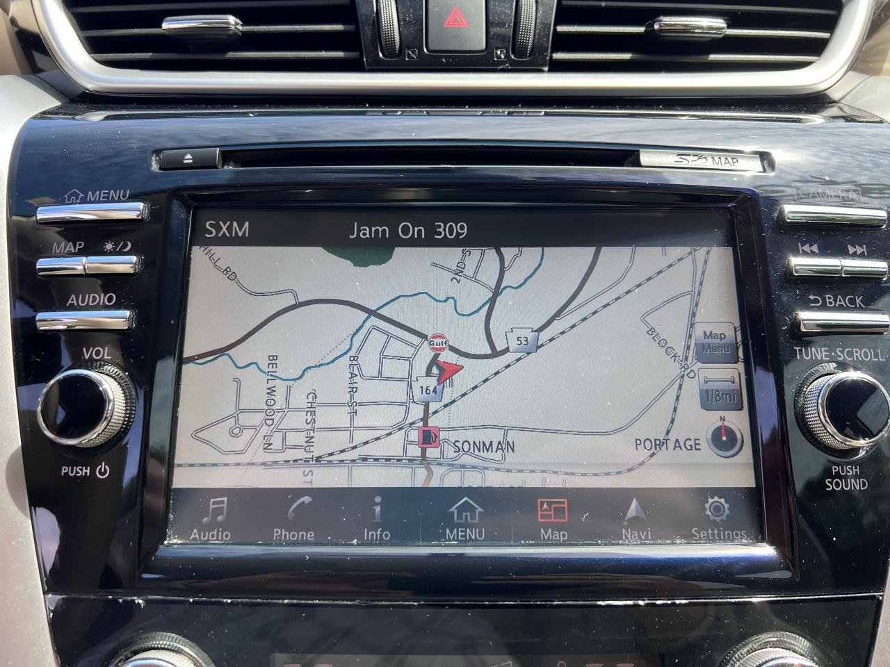 Used 2015 Nissan Murano S w/ Navigation Package AWD/4WD image 14