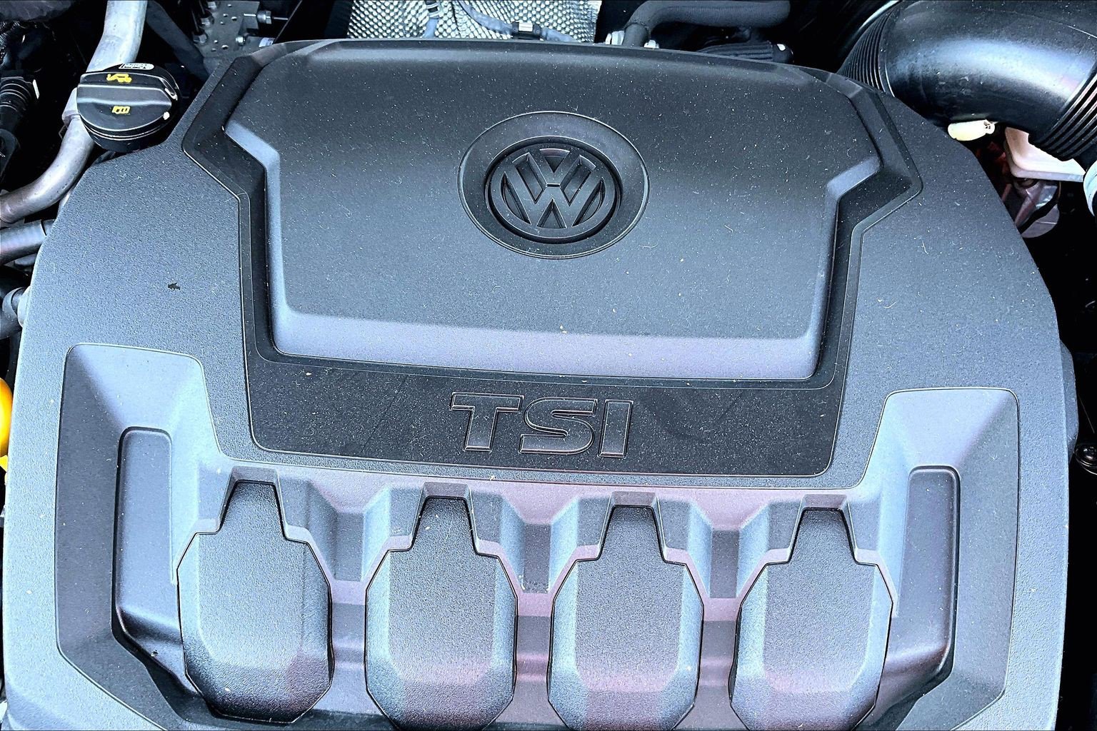 Used 2019 Volkswagen Tiguan S FWD image 18