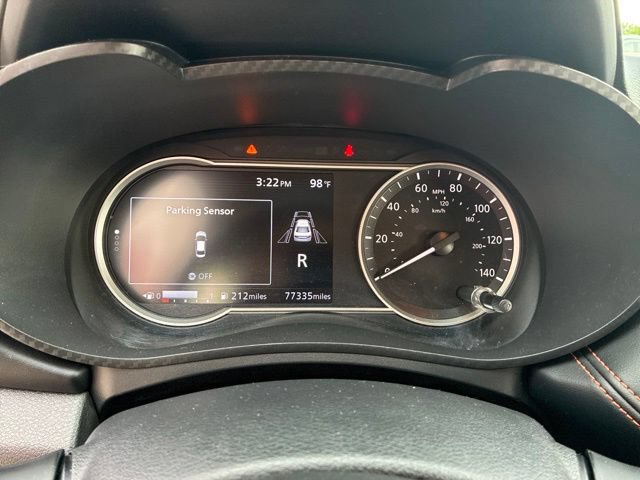 Used 2021 Nissan Versa SR FWD image 27