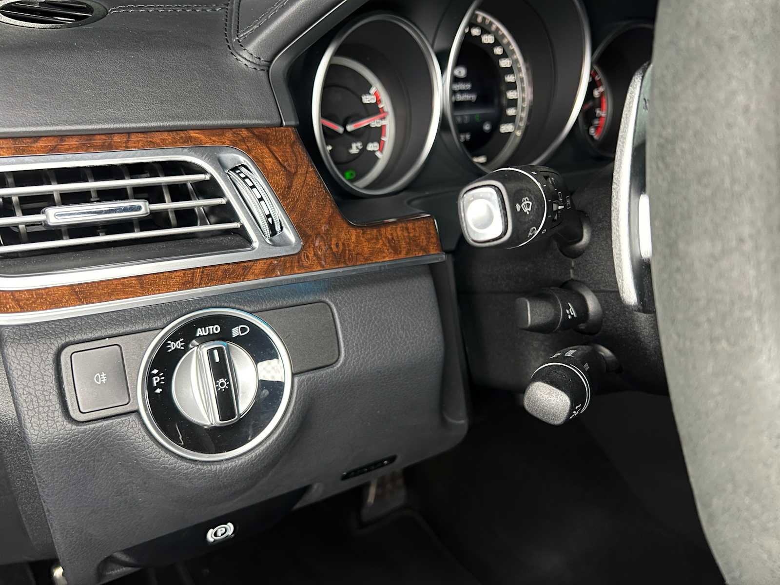 Used 2015 Mercedes-Benz E 63 AMG S-Model image 28